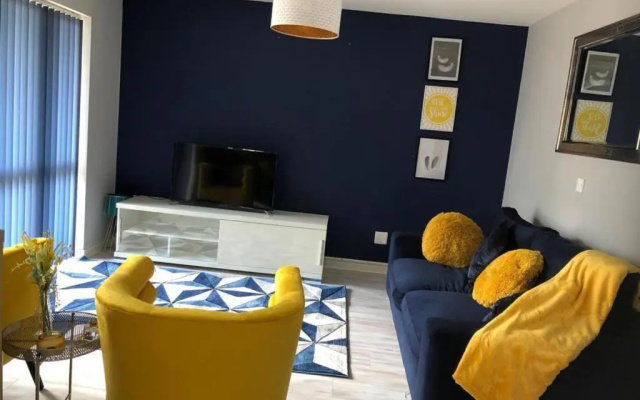 Luxurious 2 Bedroom Flat Ashford