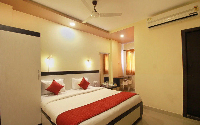 OYO 070 Hotel RJ Grand