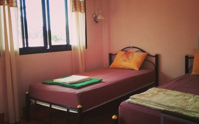 Yuppadee Room for Rent Khaolak Center