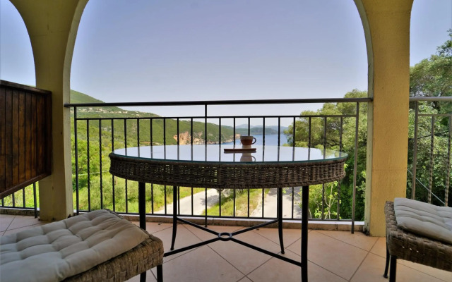 Bella Vista Hotel & Apartments