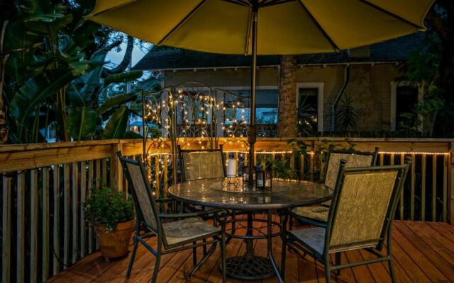 Anchor Inn NSB Bed & Breakfast