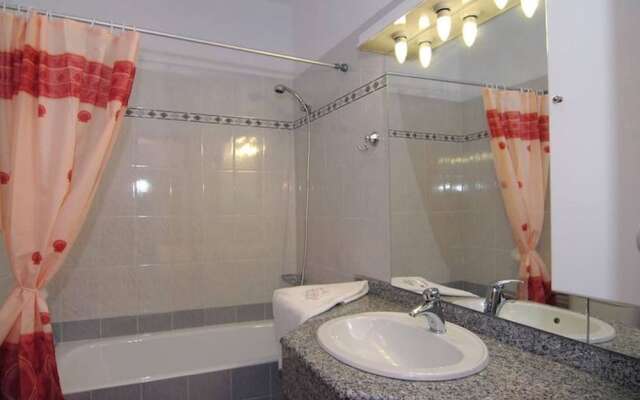 Beach Lovers Courtyard View Studio For Two