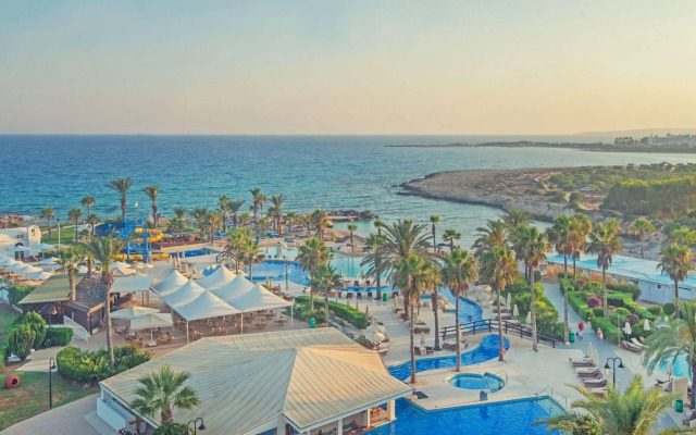 Adams Beach Hotel & Spa