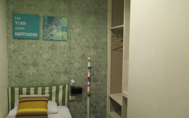I-Sleep Silom Hostel