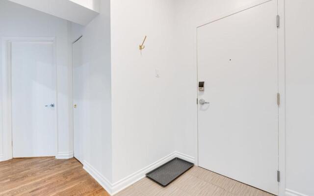 M11 Stylish Cute 3BR in the Heart of the City
