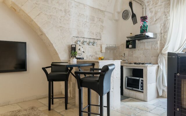 House 112 by Wonderful Italy