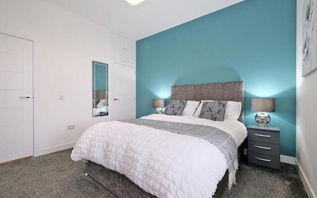 5* Luxury 1 Bedroom Apartment in City Centre