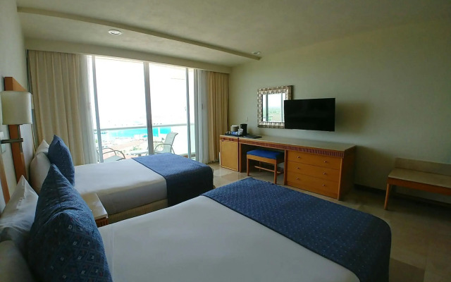 Grand Park Royal Cozumel - All Inclusive