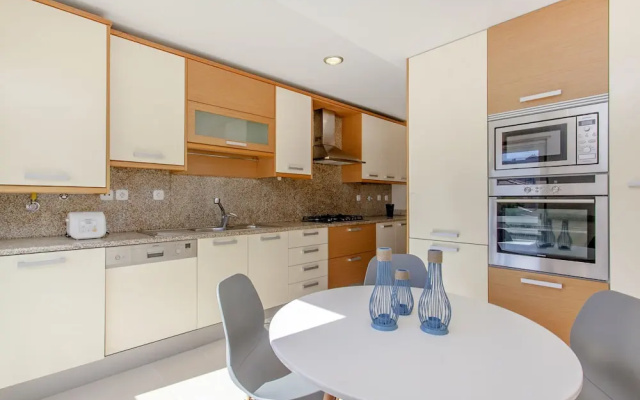 LxWay Apartments Costa da Guia