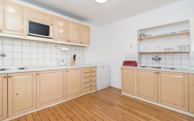 Nice Home in Preko With Wifi and 2 Bedrooms