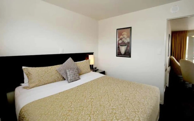 Salerno Motel Apartments