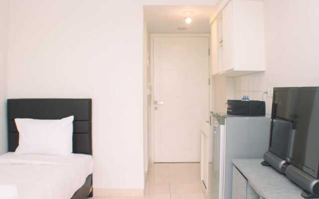 Modern Look And Homey Studio Apartment At Springlake Summarecon Bekasi