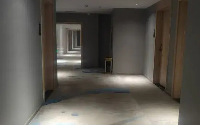 Whale Chi Hotel