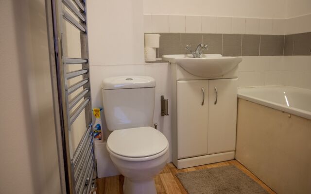 67 Hafton Road