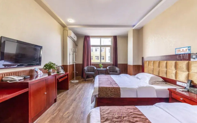 Donghao Hotel (Xichang tourism distribution center store)