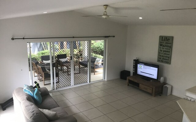 Palm Cove Beach House