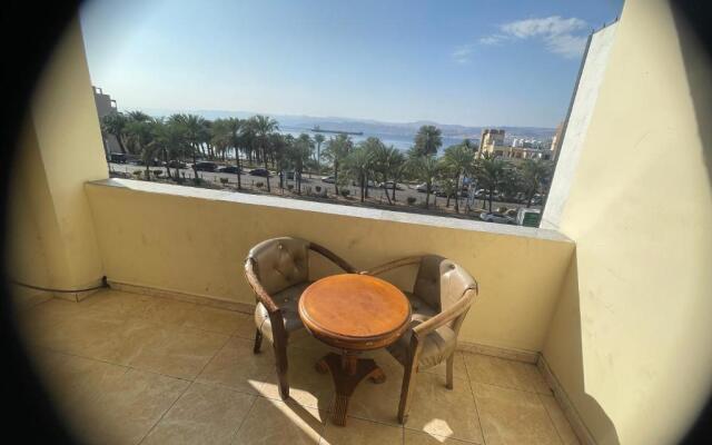 Al Deyafa Hotel