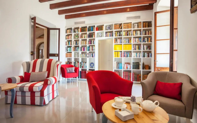 CAMI DE LLENAIRE Holiday house VIL4