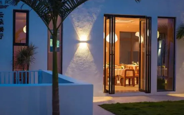 Dali Santorini Guyue Tingfeng Seaview Hotel (Dali Erhai Lixiangbang)