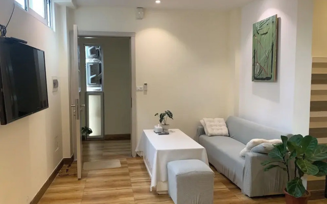 Holly Apartment - Truc Bach Lake