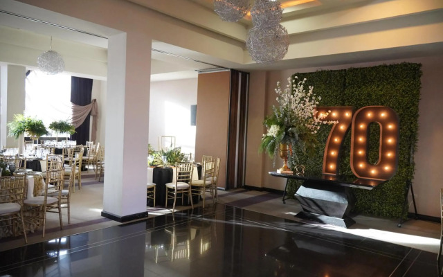 Hotel Colon Plaza Business Class