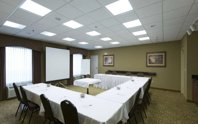 Hampton Inn Bismarck