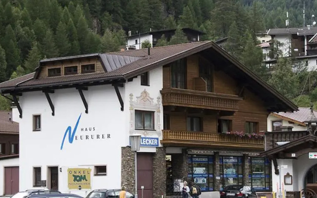 Haus Neururer
