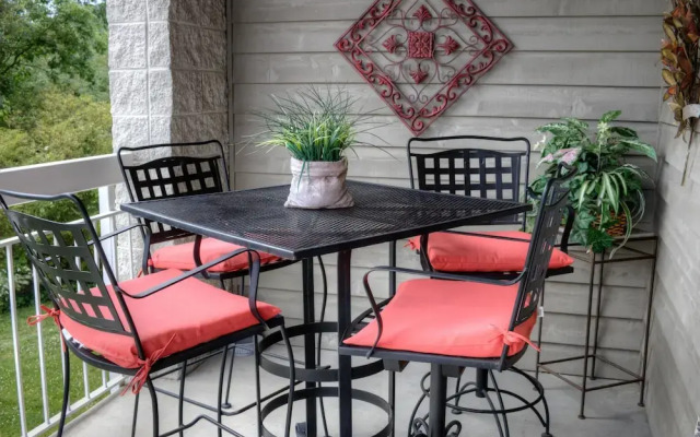 Whispering Pines 321