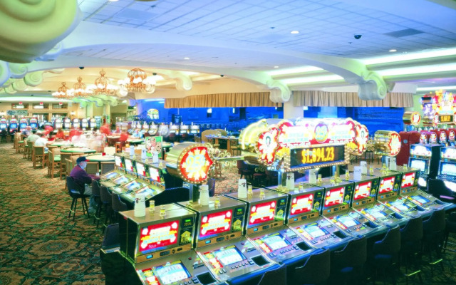 Arizona Charlie's Boulder