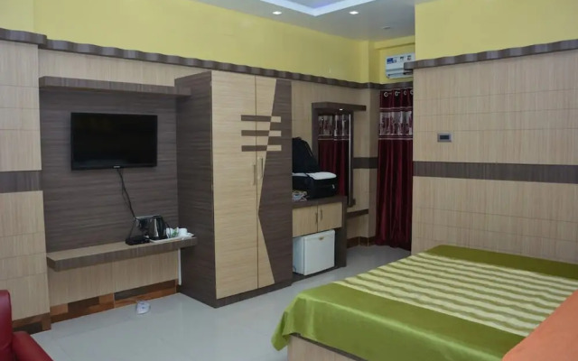 Hotel Ellora
