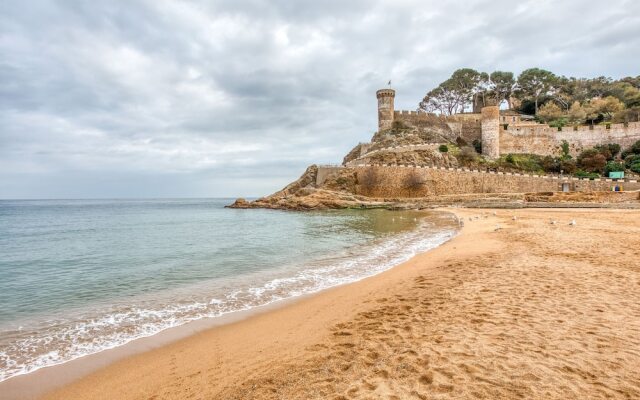 Quaint Villa in Tossa de Mar With Swimming Pool