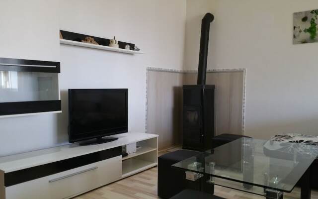 Apartment "sunny" Near the Center and Beach