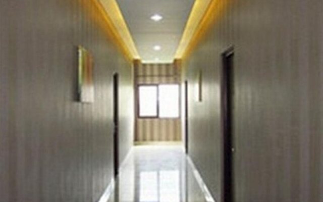 J Residence Hostel Ciumbuleuit