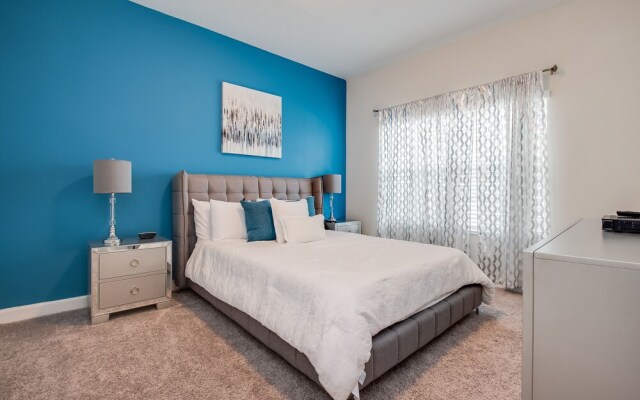 4 Bed 3 Ba Champions Gate Pool Home