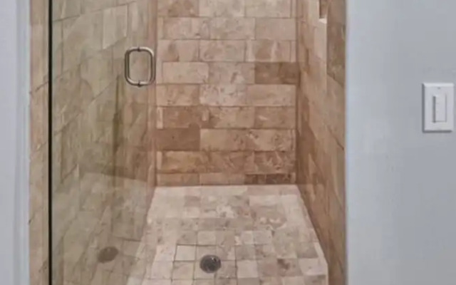 Topaz 1103 in Puerto Pe Asco