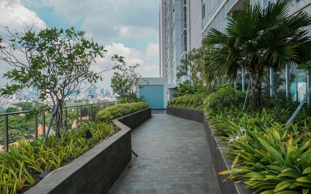 Elegant Studio at Menteng Park Apartment