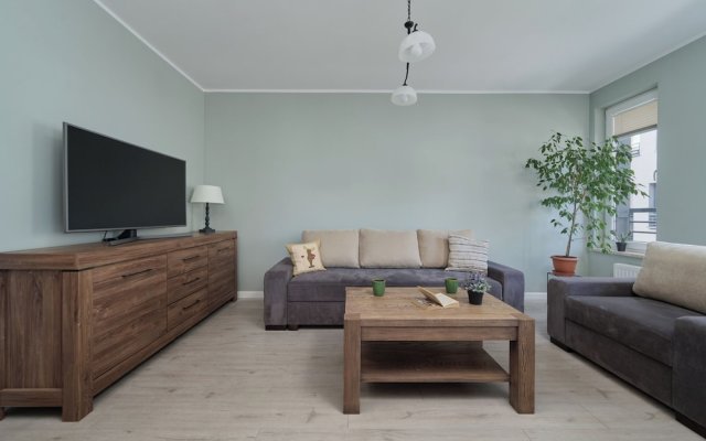 Elegant Wroclaw Apartment by Renters