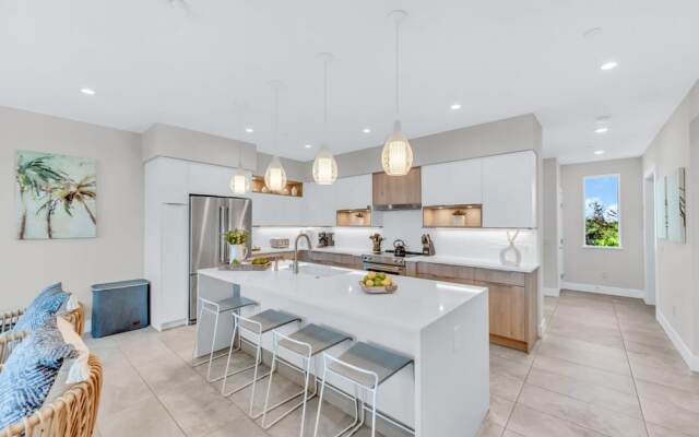 The Upper Deck in Siesta Key