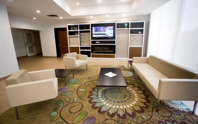 Holiday Inn Peterborough-Waterfront, ON by IHG