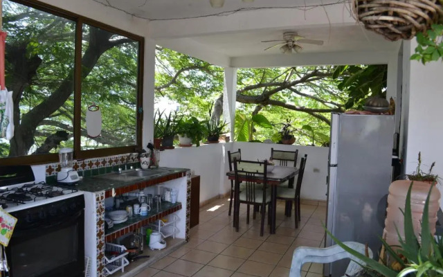 Casa Ana Ruth Hotel y Suites