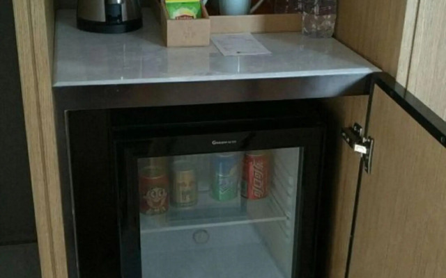 New Century Manju Hotel (Hangzhou Xindeng Fuchungang)