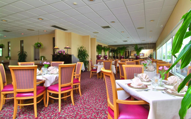 Sandcastle Resort at Lido Beach