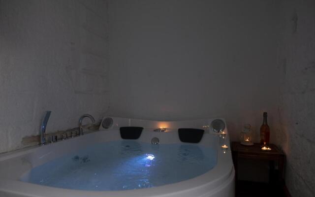 Amalfi Pool Suite - Puglia Mia Apartments