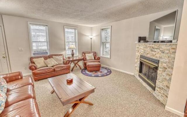 33 West Washington Street