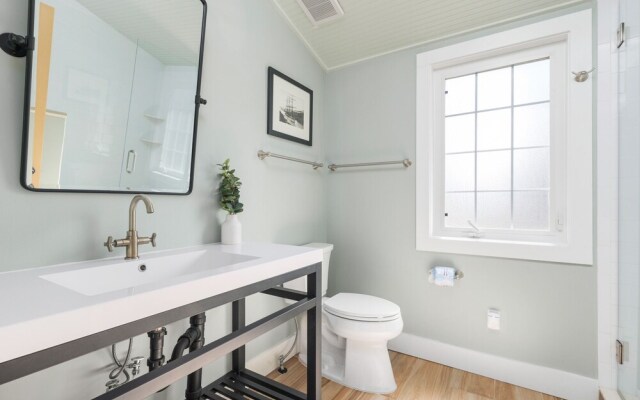 Historic Dream - Unit B