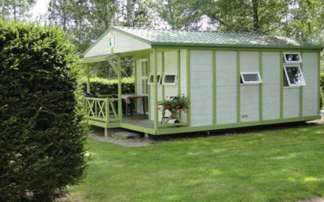 Camping les Pinasses