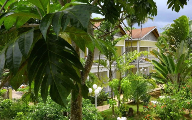 Zanzi Beach Resort