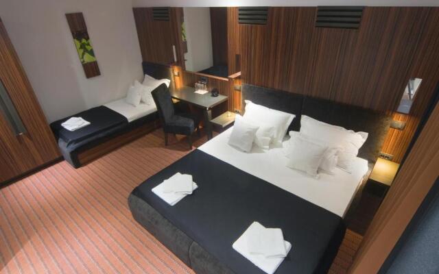 Garni Hotel Viva