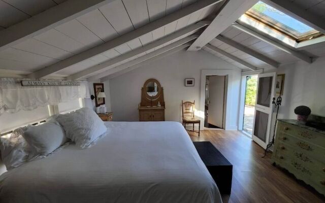 Summer House Hotel