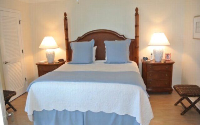 Seagate W 502 - 2 Br Condo